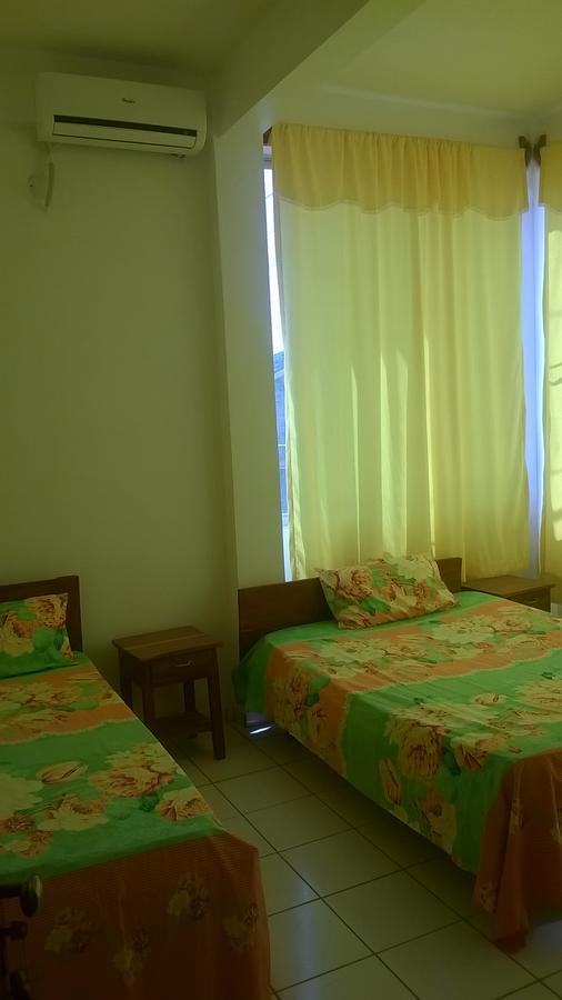 Hotel Alma Trinidad Exterior foto